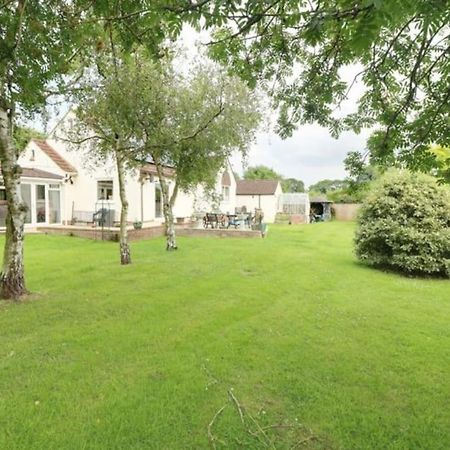 Millfields Cottage And Garden Goxhill  Экстерьер фото