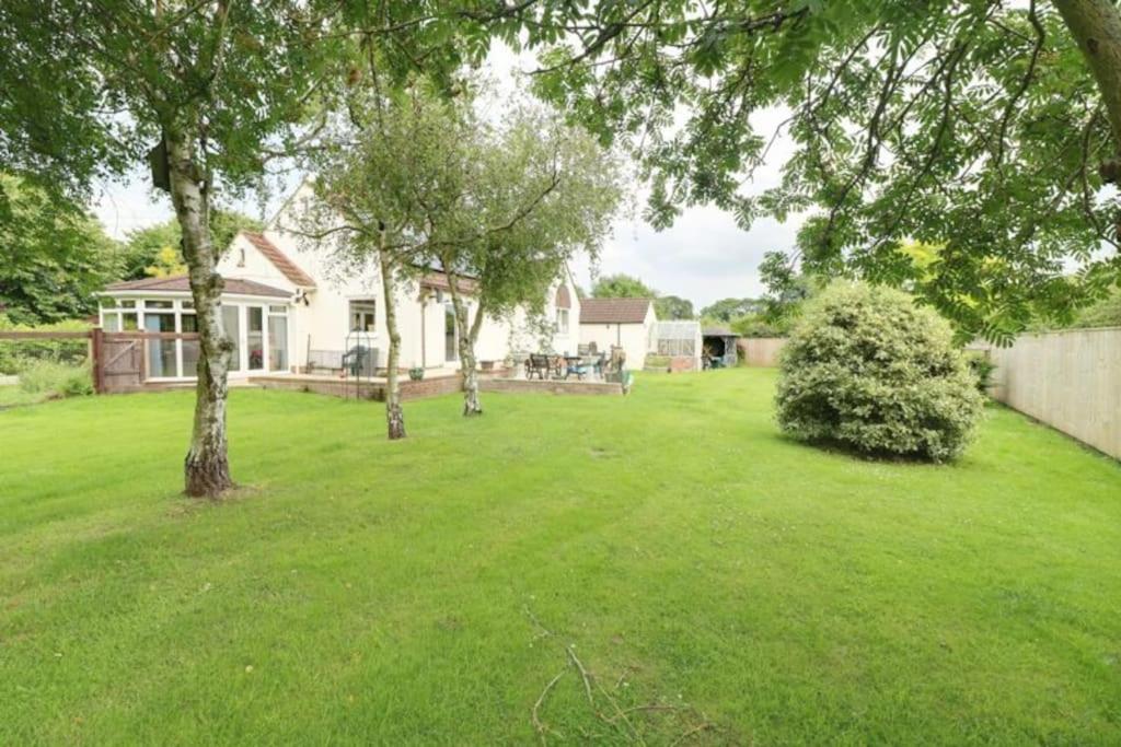 Millfields Cottage And Garden Goxhill  Экстерьер фото