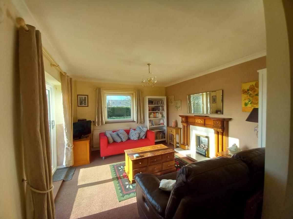 Millfields Cottage And Garden Goxhill  Экстерьер фото