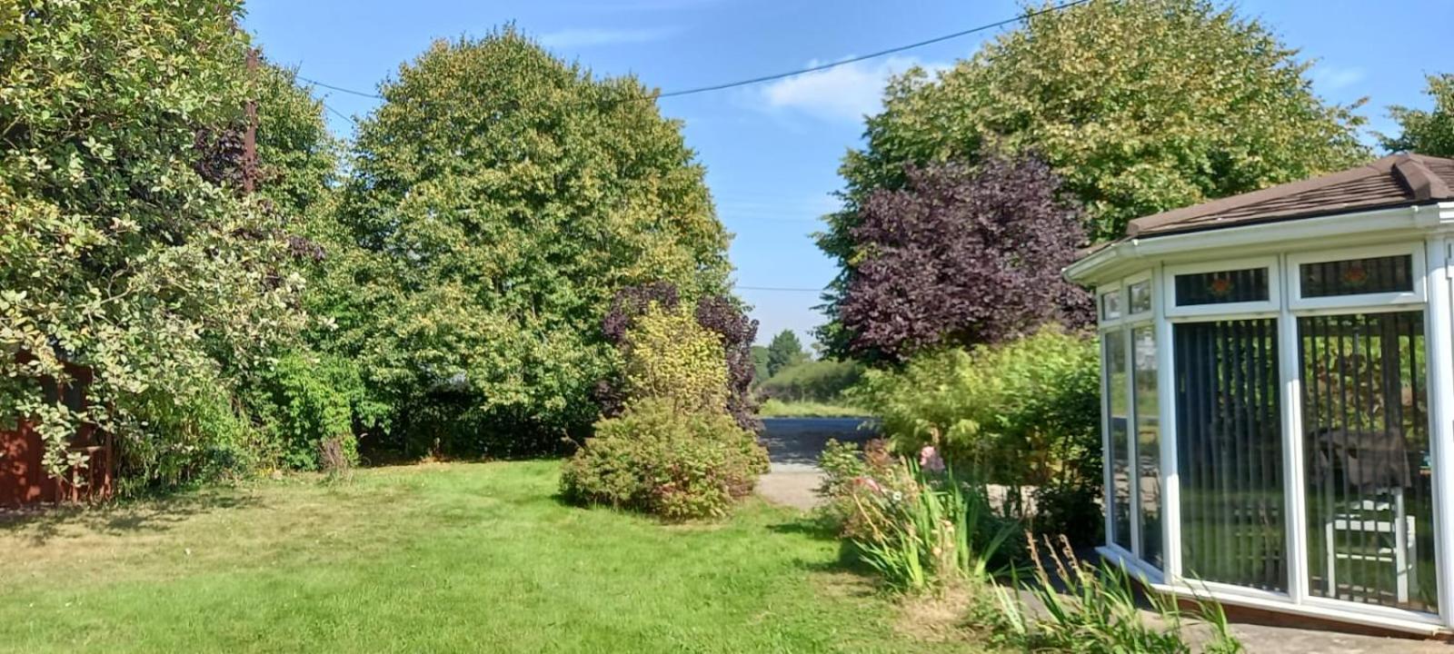 Millfields Cottage And Garden Goxhill  Экстерьер фото
