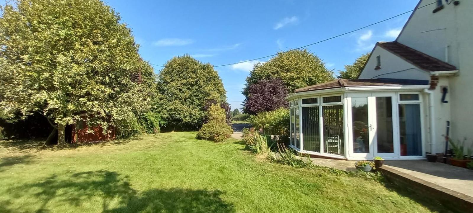Millfields Cottage And Garden Goxhill  Экстерьер фото