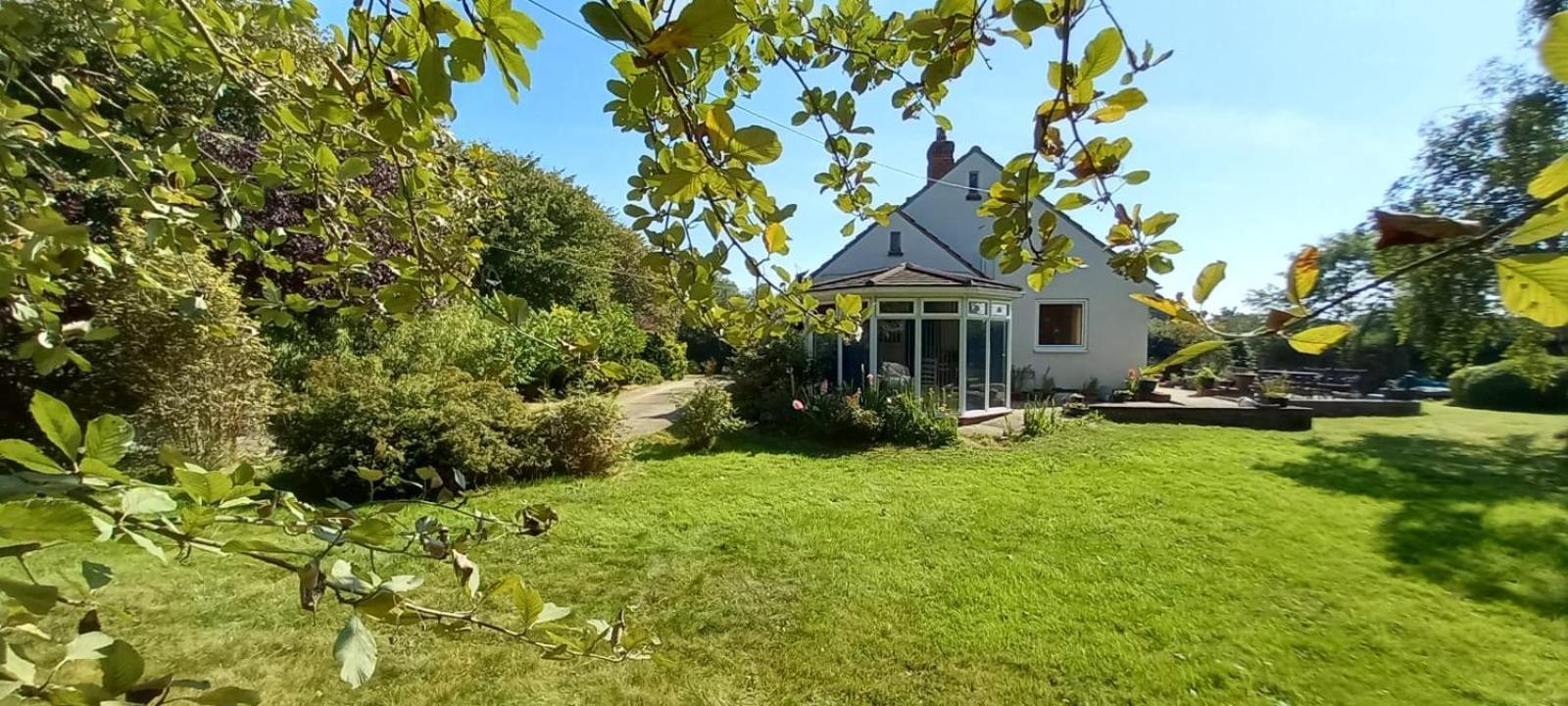 Millfields Cottage And Garden Goxhill  Экстерьер фото